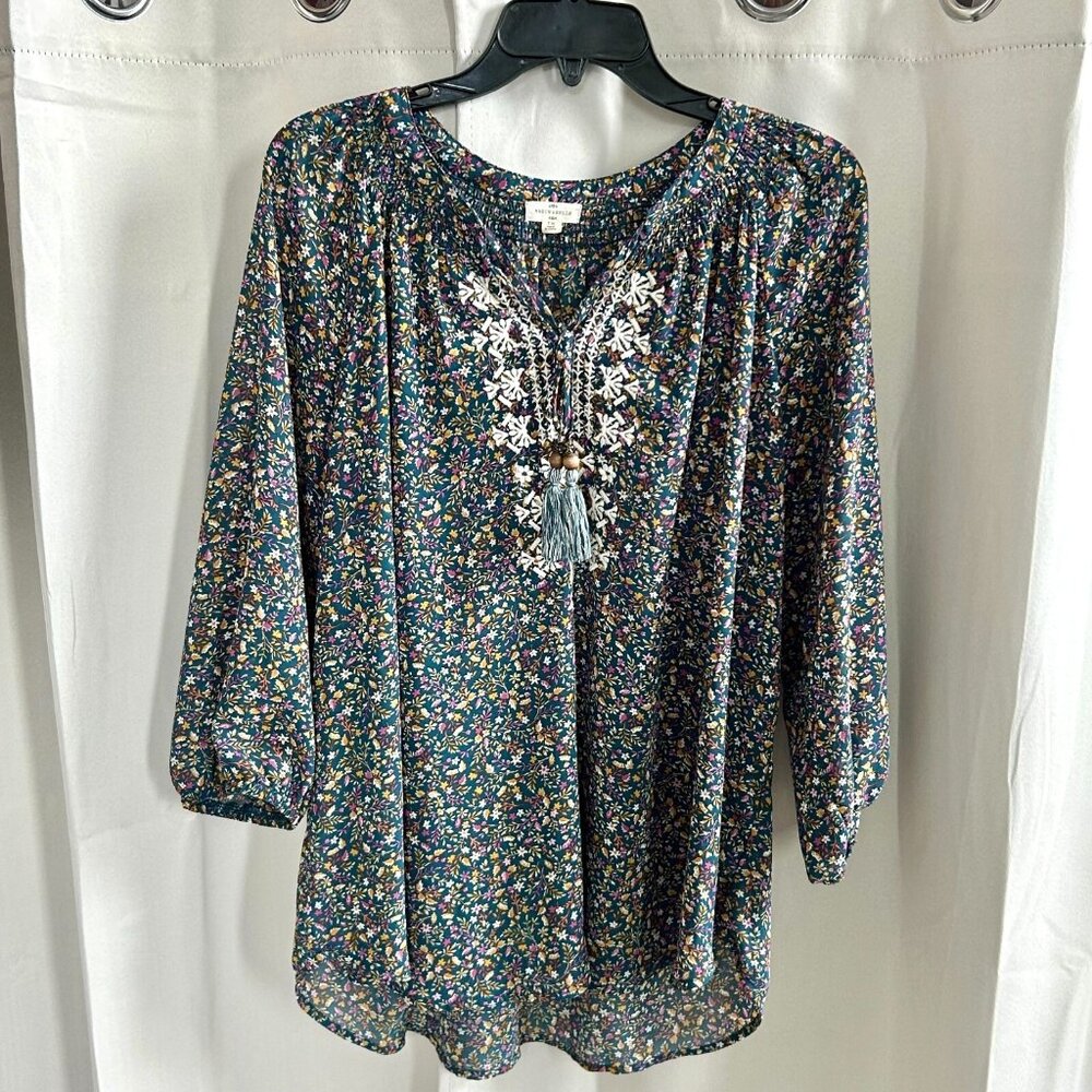 Mason Bell Top Boho Ditzy Floral Oversized 1X Romantic Embroidered Sheer 17720x